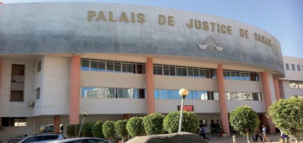 Sénégal : FAUT-IL BRULER LA JUSTICE ? Sénégal : FAUT-IL BRULER LA JUSTICE ?