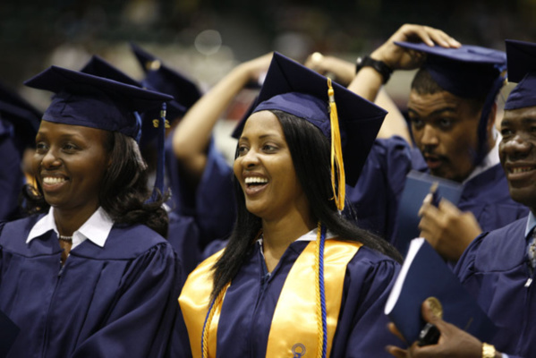 Bourses professionnelles de leadership: La Fondation Mo Ibrahim dévoile les lauréats Bourses professionnelles de leadership: La Fondation Mo Ibrahim dévoile les lauréats