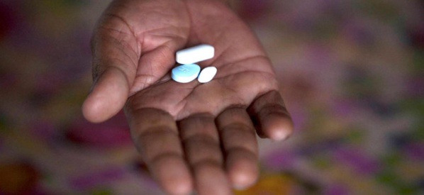 L'OMS demande d'agir contre la menace de la résistance du VIH aux médicaments