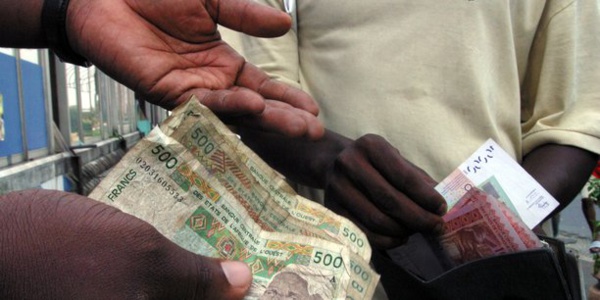 FMI : la crise monétaire dans la CEMAC menace le Franc CFA FMI : la crise monétaire dans la CEMAC menace le Franc CFA