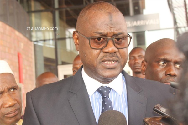 Me Baber Gano , ministre des transports Me Baber Gano , ministre des transports