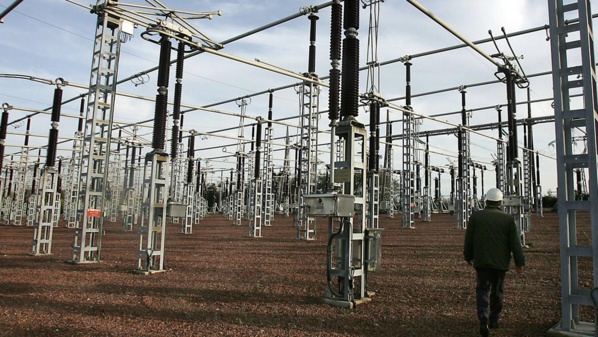 Mali : L’AFD met sur la table pour la ligne de transport haute tension Manantali-Bamako Mali : L’AFD met sur la table pour la ligne de transport haute tension Manantali-Bamako