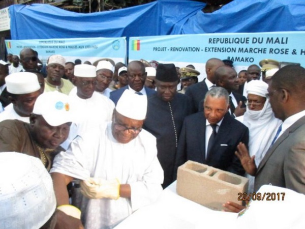 Rénovation du Marché Rose et des Halles aux légumes : Le président Ibrahim Boubacar Keïta lance les travaux