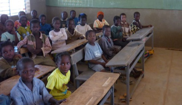 Education à Bourem-Mali : La MUNISMA finance un projet sur la réhabilitation et l’équipement de l’école franco-arabe à plus de 50 millions de FCFA Education à Bourem-Mali : La MUNISMA finance un projet sur la réhabilitation et l’équipement de l’école franco-arabe à plus de 50 millions de FCFA