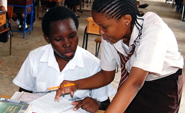 Non scolarisation des filles : les pays se privent de dizaines de milliers de milliards de dollars, selon la Banque mondiale Non scolarisation des filles : les pays se privent de dizaines de milliers de milliards de dollars, selon la Banque mondiale