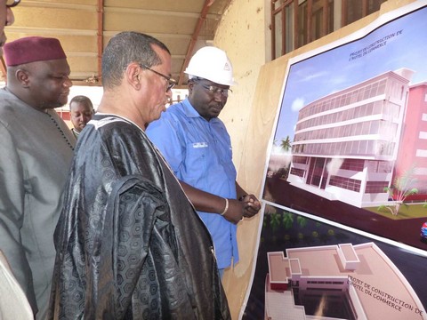 Mali : Le futur Hôtel du Commerce coûtera plus de 6 milliards FCFA au budget national Mali : Le futur Hôtel du Commerce coûtera plus de 6 milliards FCFA au budget national