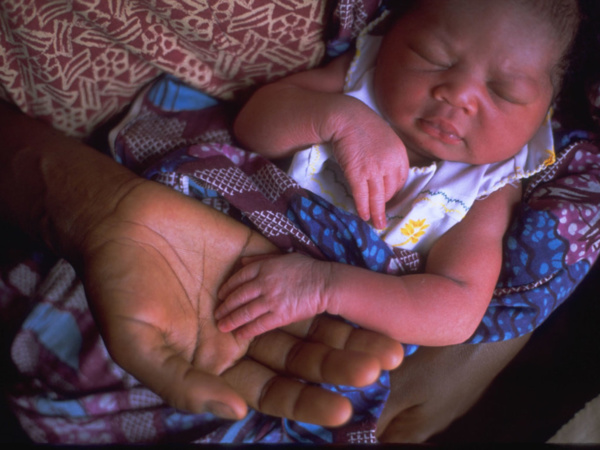 30 millions de nouveau-nés malades ou prématurés ont besoin de soins chaque année (UNICEF et OMS)