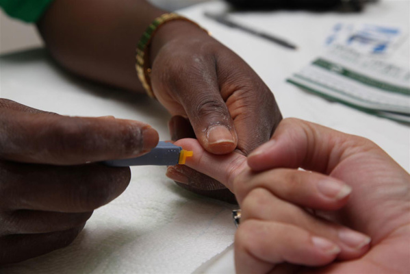 L’ONUSIDA se dit encouragé par l’annonce de la probable guérison d’un homme atteint du VIH