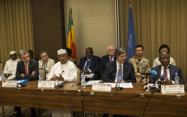 MINUSMA/Harandane Dicko Le Conseil de sécurité des Nations Unies et la MINUSMA ont condamné le massacre perpétré samedi dans le village peul d'Ogossagou, dans le centre du Mali. MINUSMA/Harandane Dicko Le Conseil de sécurité des Nations Unies et la MINUSMA ont condamné le massacre perpétré samedi dans le village peul d'Ogossagou, dans le centre du Mali.