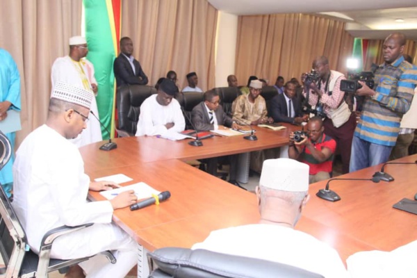 Gestion de la crise de l’école malienne : Le Premier Ministre Dr. Boubou CISSE appelle  à la conscience collective de l’ensemble des acteurs