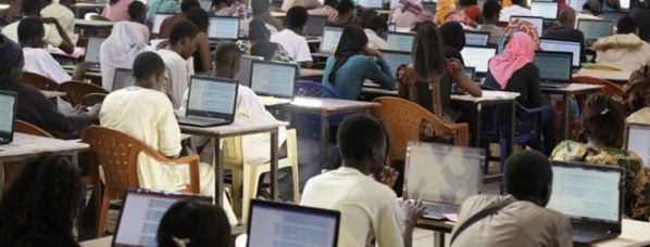 L'Afrique et la révolution numérique L'Afrique et la révolution numérique