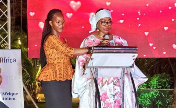 5eme Edition Prix Allafrica Leadership Féminin : Madame Djené Kaba Condé , première dame de Guinée salue l’initiative de All Africa Global Media