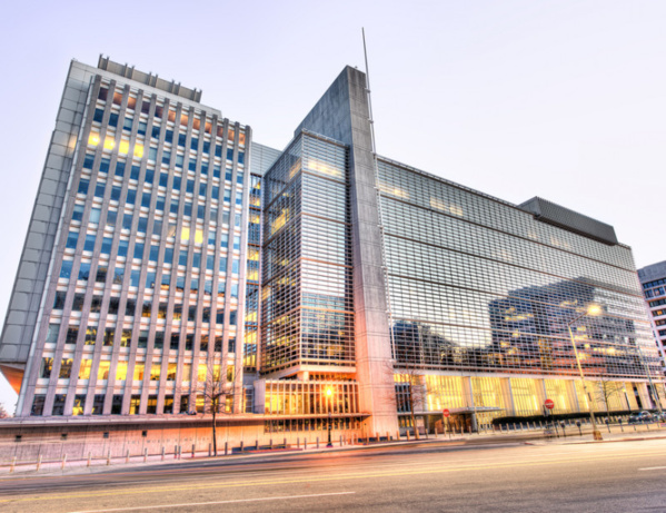 Soutenons les banques publiques de développement ! Soutenons les banques publiques de développement !