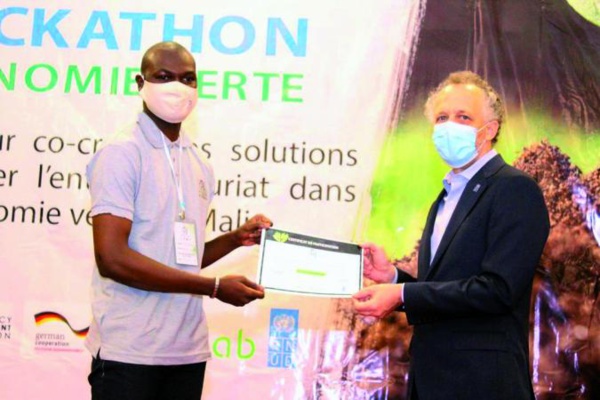 Anwkathon Economie verte : Un véritable espace de libre échange et de partage d’expérience entre les entrepreneurs maliens