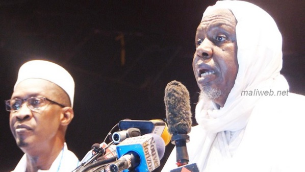 Mali : L’imam Mahmoud Dicko tacle les autorités de la transition et appelle à l’union sacrée