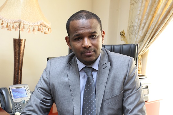 Dr Boubou Cissé, ministre des finances du Mali Dr Boubou Cissé, ministre des finances du Mali