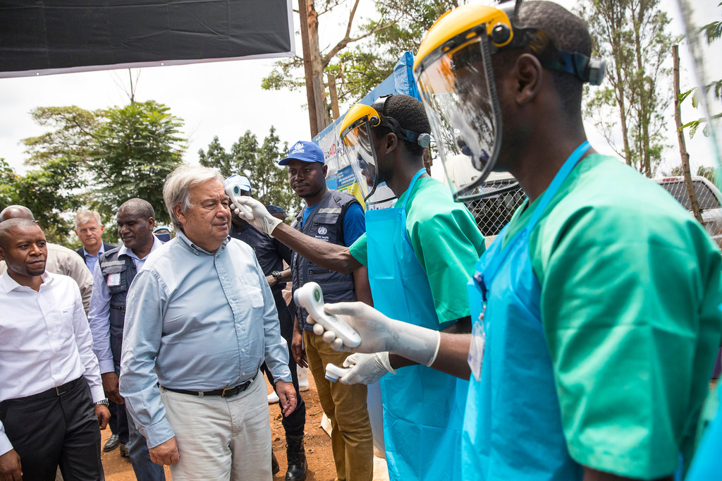 ONU/Martine Perret Le Secrétaire général de l'ONU, António Guterres,visite le Centre de traitement d'Ebola de Mangina, dans l'est de la République démocratique du Congo, le 1er septembre 2019.