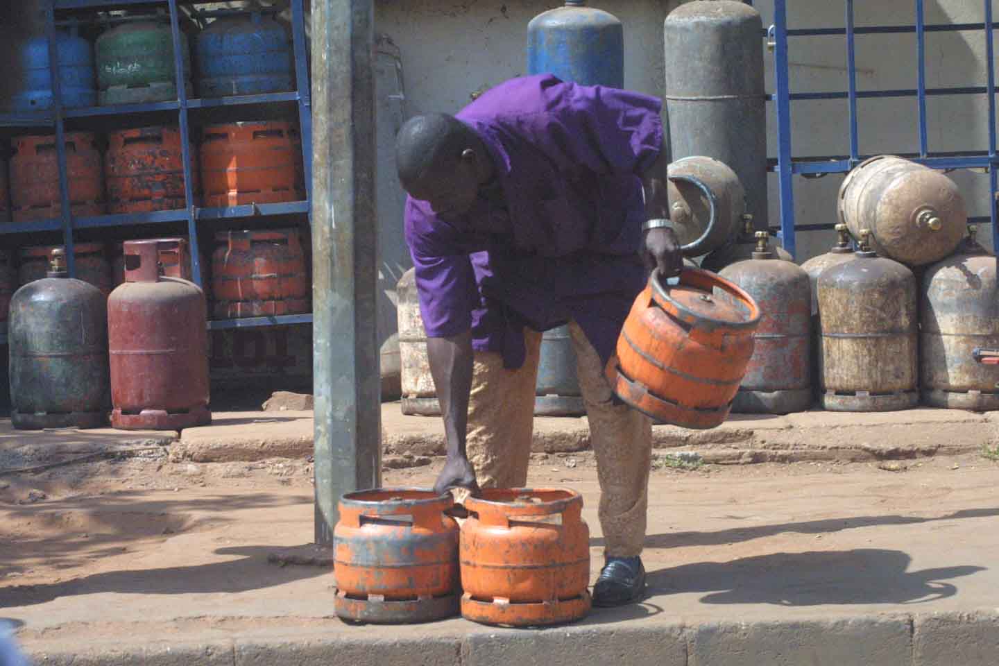 La pénurie de gaz butane paralyse des activités économiques à Bamako