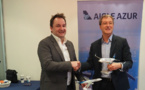 Transport aérien : Aigle Azur et Corsair International signent leur accord de code-share