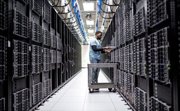 Infrastructure informatique mondiale : L’Afrique va tripler sa capacité de data centres, selon un nouveau rapport